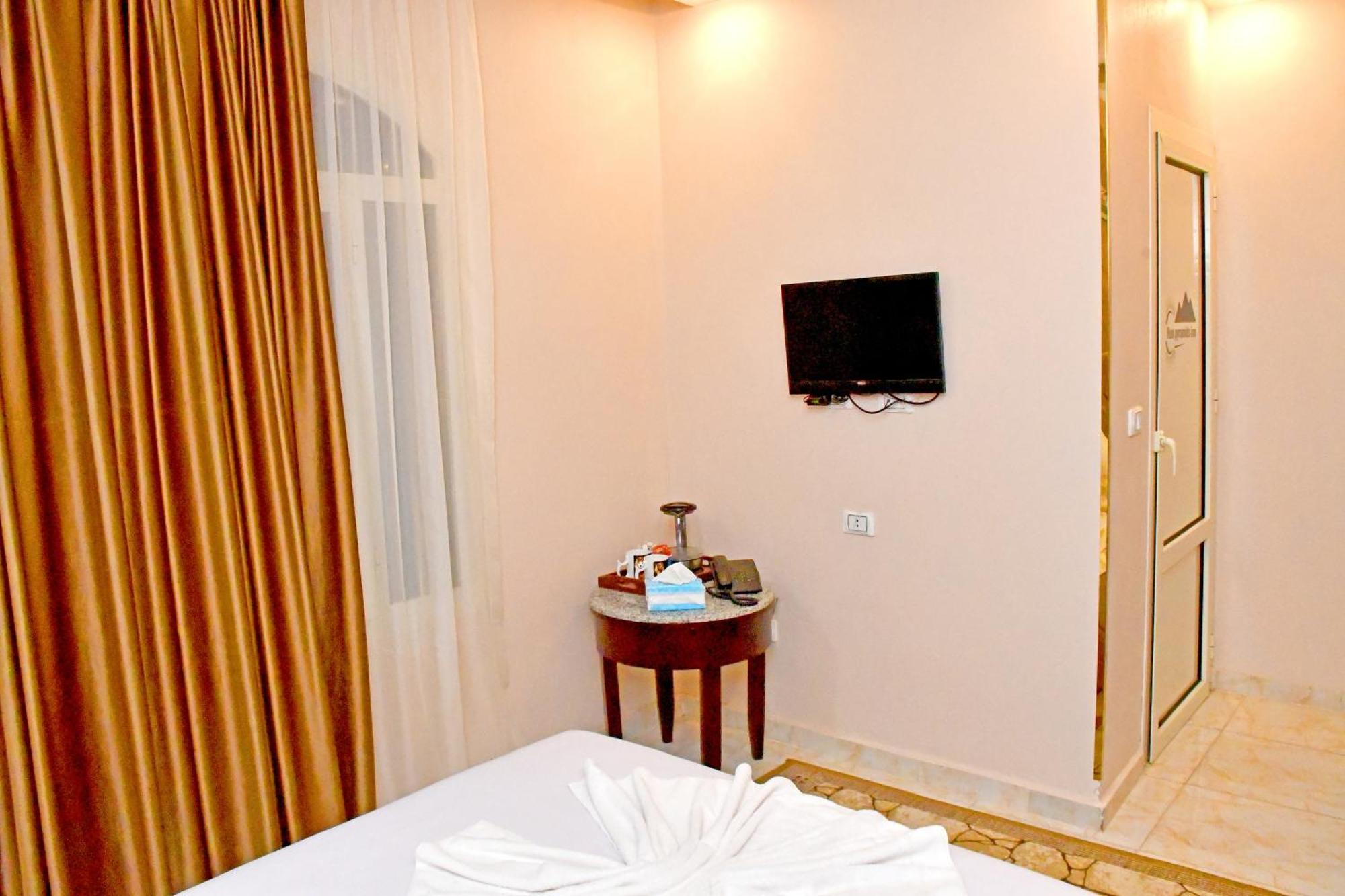 Nun Pyramids Hotel Kafret el-Gabal Zimmer foto