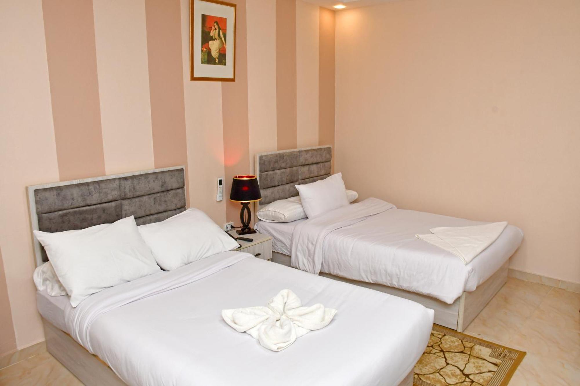 Nun Pyramids Hotel Kafret el-Gabal Zimmer foto