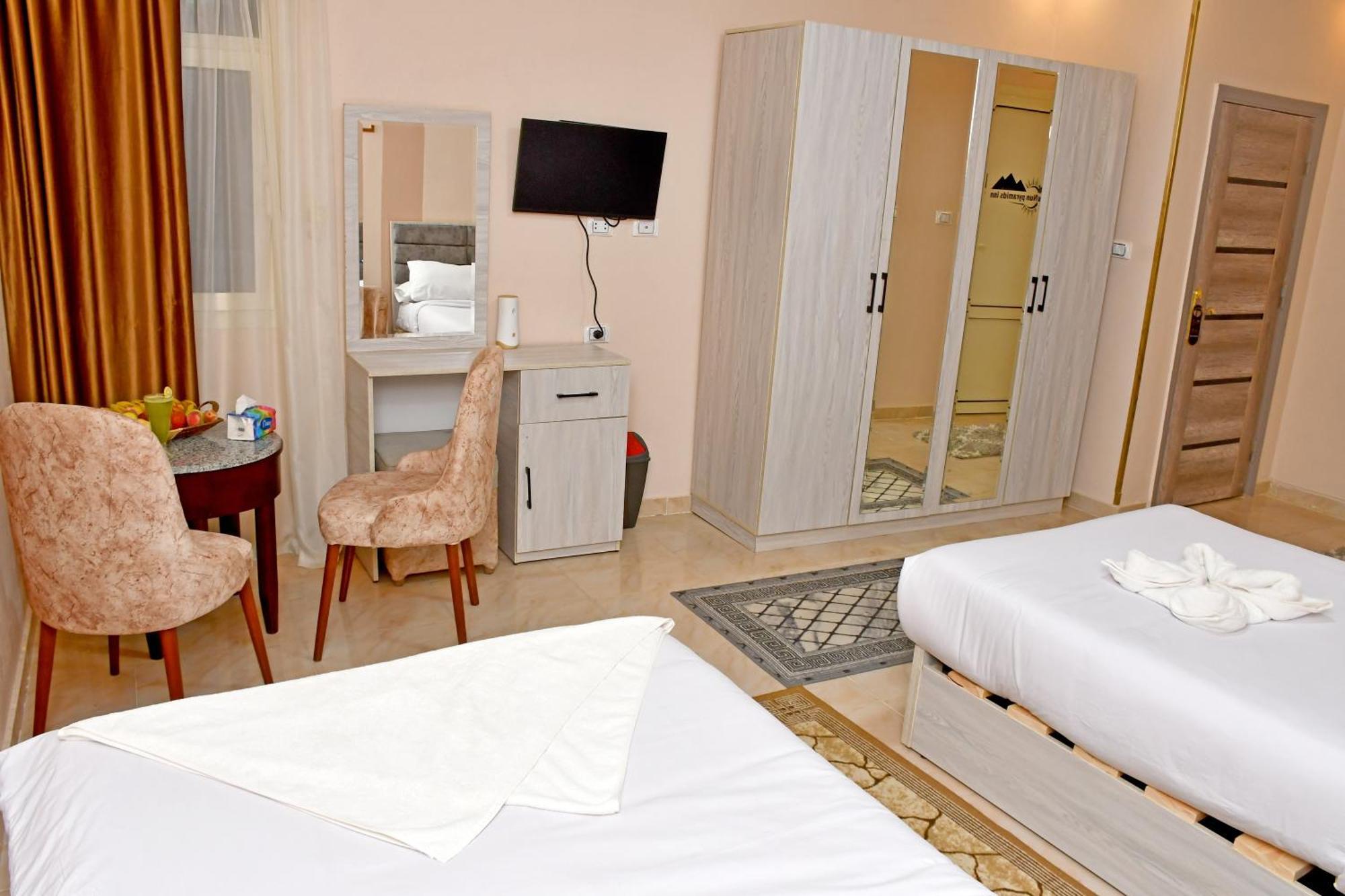 Nun Pyramids Hotel Kafret el-Gabal Zimmer foto